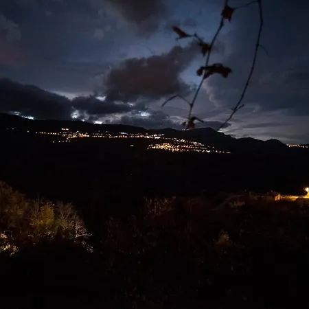 Mountain House, Peloponnese Apartment